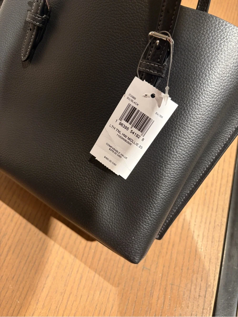Coach Pebbled Leather Shoulder Tote with Removable Strap new( black/white/sig)